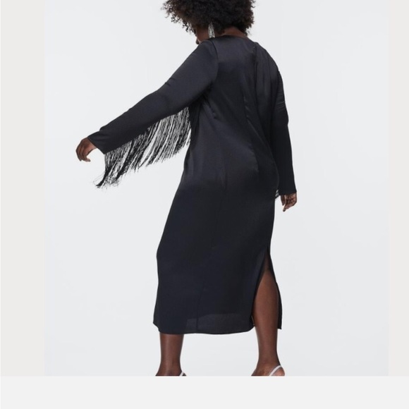 ✂️ H&M Black Long Sleeve Fringe Dress - Picture 11 of 11